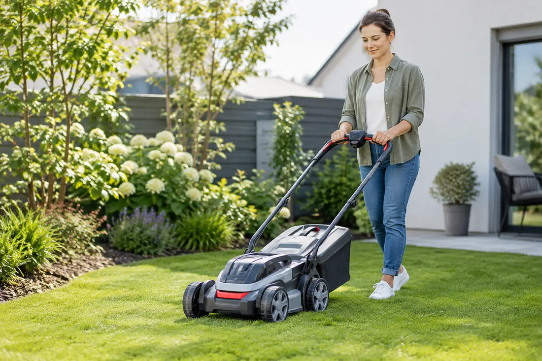 Den richtigen Rasenmäher für kleine Gärten wählen